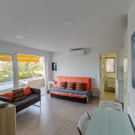 Apartmán With Direct Sea Promenade Access